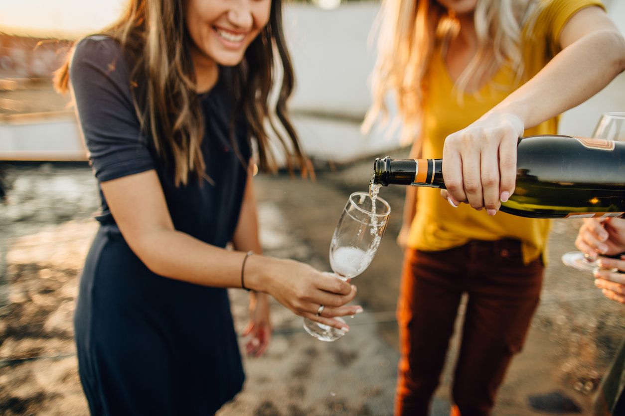 pouring prosecco