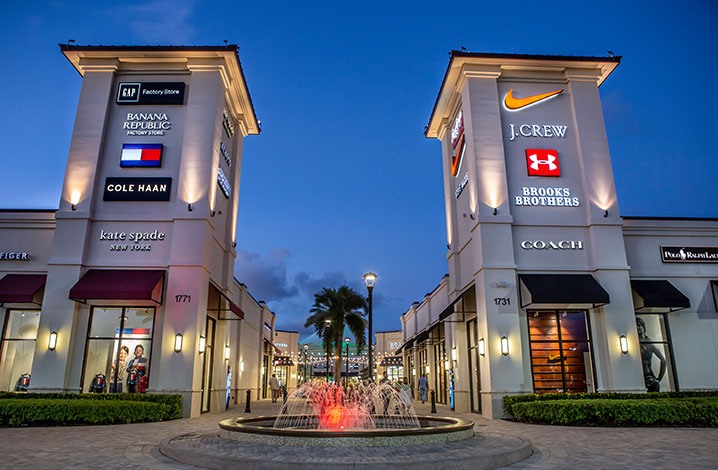 Giotto Dibondon Declaración Iluminar Palm Beach Outlets | Shopping center in Florida