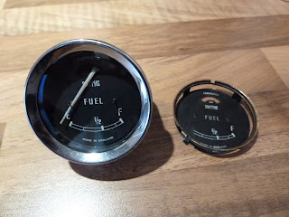 Smiths Fuel Gauge FG2530/70 face