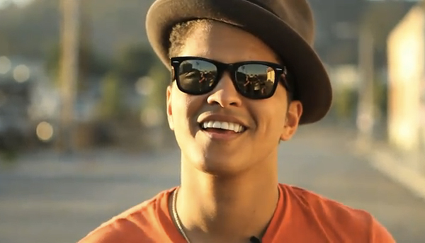 bruno mars hairstyles. Bruno Mars ethnicity