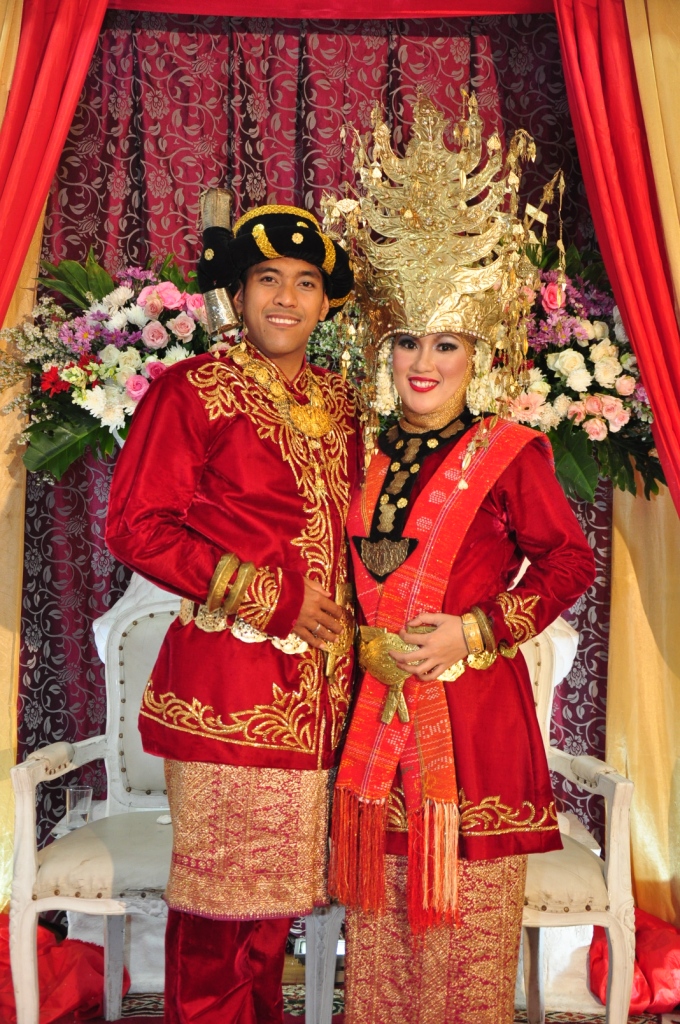 Sekilas Tentang Baju  Pengantin Mandailing a blog by 