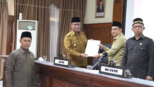 Dprd Bukittinggi Gelar Sidang Paripurna Hantaran Dua Ranperda Inisiatif