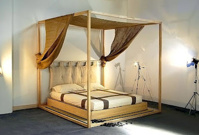 wood canopy beds