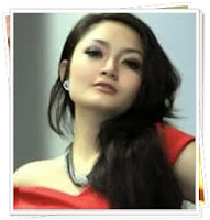 Dua Wanita Cantik Sama-Sama Sukses Di Jalur Dangdut siti-badriah-1
