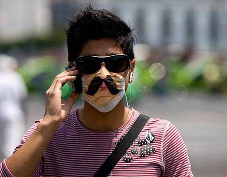 Swine influenza, mask