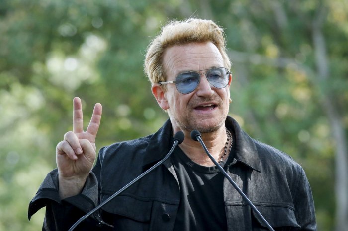 Bono U2, Penyanyi Legendaris Sekaligus Aktivis Politik Terkenal