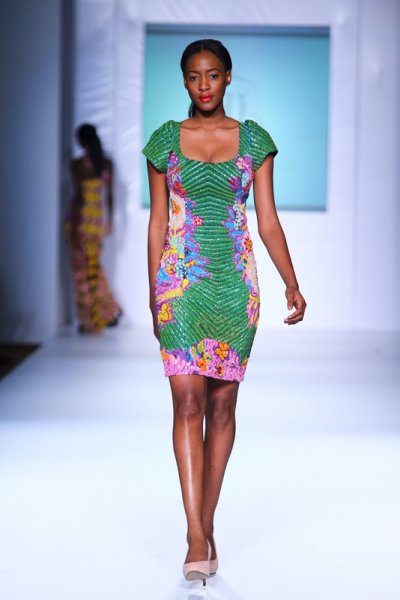 Robe en pagne africain- ciaafrique MTN lagos fashion and Design week 2012: Iconic invanity