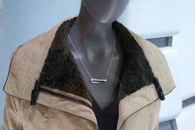 Solo Star Wars Qi'ra necklace