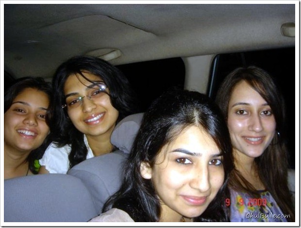 Very Sweet Mumbai Girls Pictures