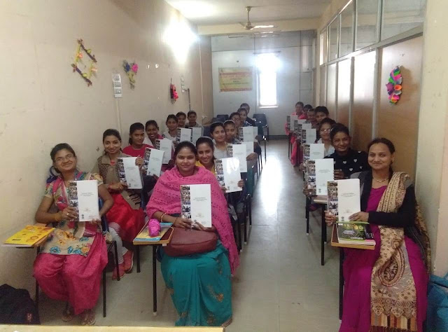Book distribution at SonaYukti, Jabalpur 