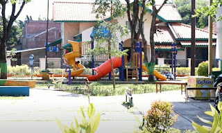 wahana permainan di taman bumi wangi