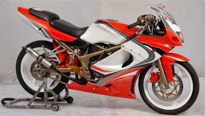 modif kawasaki ninja rr