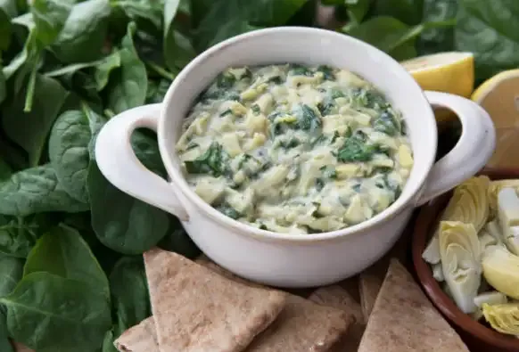 The Ultimate Guide to Making Spinach Artichoke Dip: A Crowd-Pleasing Recipe