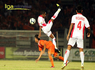 Persisam vs Persipura = 0-0 , Penalti Dutra Nyenggol Tiang