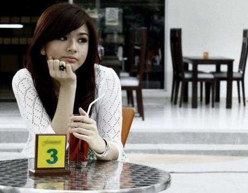 Foto Seksi Artis Indonesia Franda  Toples Putih