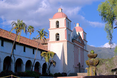 Old Mission, Santa Bárbara, California. (Jay Sinclair)