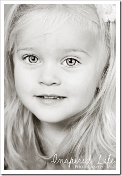 cailyn _bw_il