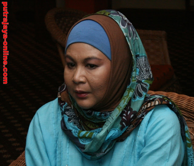 Perigi Timur: Foto !!! Teater Tun Siti Hasmah 'Dari Hati 