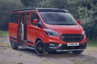 Ford Transit Custom Nugget Plus Trail (2022) Front Side