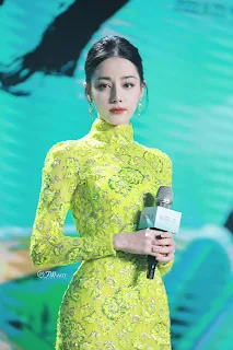 Chinese actress Dilraba Dimurat  fashion