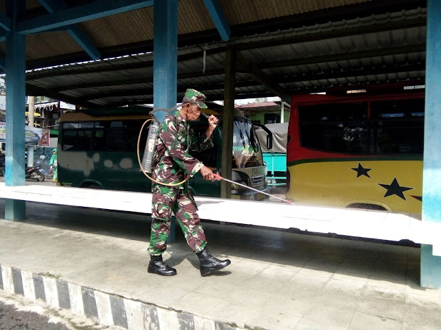 KodimKaranganyar - Forkopimca Jenawi Bersama Relawan Antisipasi Penyebaran Covid 19