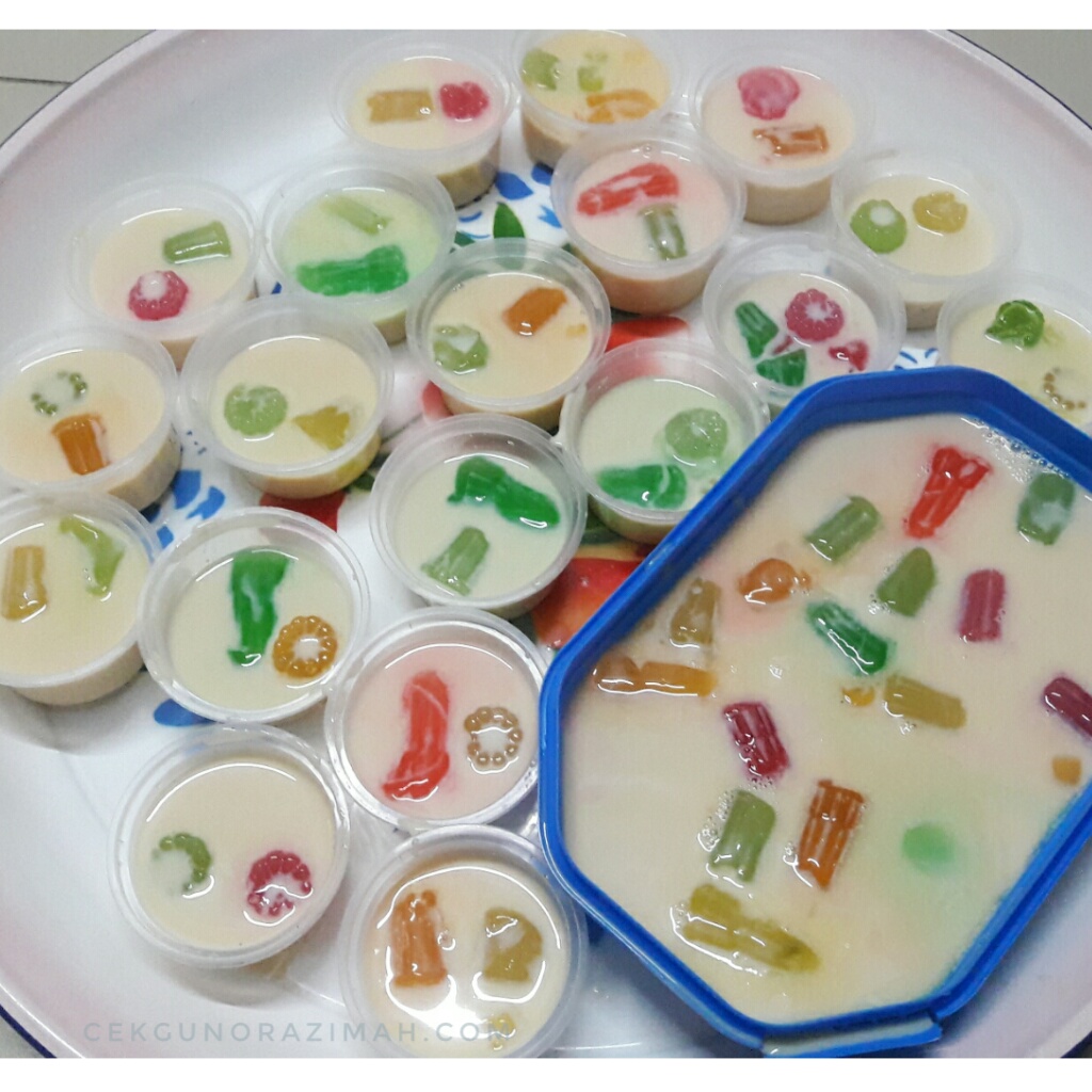 Agar-agar sumi untuk jamuan sekolah Irfan ~ CikguNorazimah