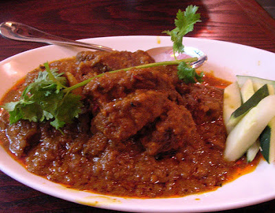 Rendang daging sapi - spektrumdunia.blogspot.com