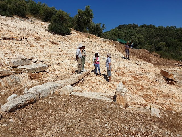 Στην τελική ευθεία η συστηματική ανασκαφή του θεάτρου Λευκάδας στον Κούλμο