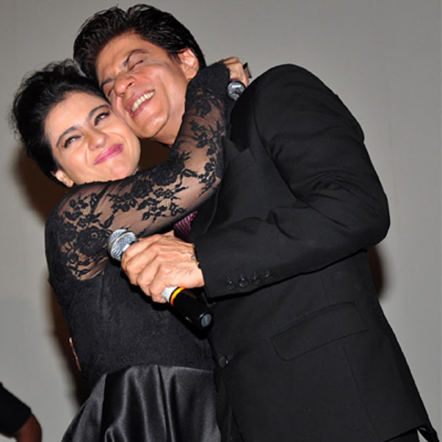 Shahrukh Khan & Kajol Couple Wallpaper Download