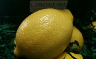 limoneria gift basket close up