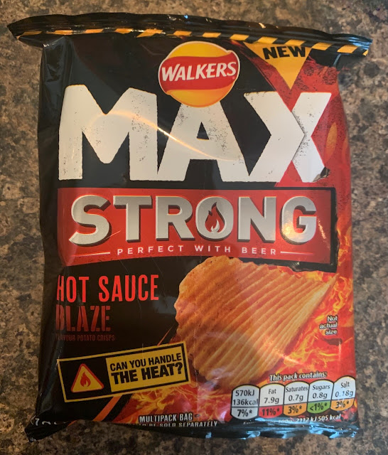 Walkers Max Strong Hot Sauce Blaze Crisps