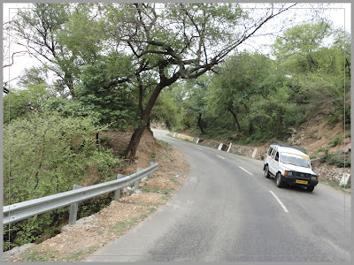 A Taxi on the Jammu to Katra road