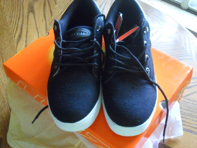 Lugzurious shoes for dad. Lugz Footwear Review.