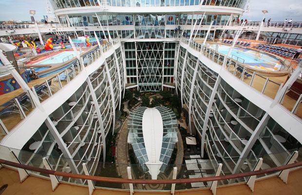 cruise ship 16 World’s Biggest Cruise Ship Ever