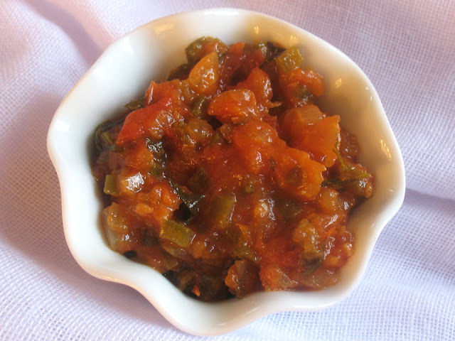 Mexican-style Lycopersicon esculentum in addition to jalapeno salsa