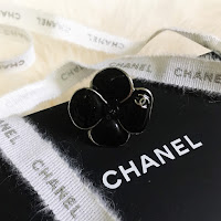 chanel in the business lambskin large jumbo flap bag with shw silver hardware chanel caviar card holder cardholder ghw gold hardware thrifted chanel thrifting cheap chanel chanel ring rings