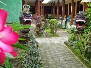 Perama Cottages & Restaurant Bali