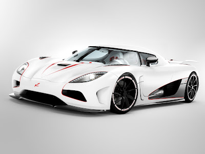 Koenigsegg Agera R The new super light full as well as airbag rim features