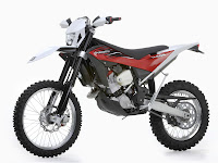 2012 Husqvarna TE449 Motorcycle Photos 3