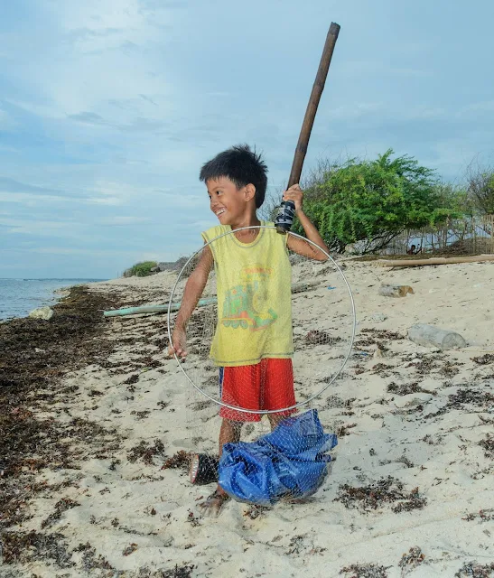 Pinget Island Puro Beach Fisherman's son