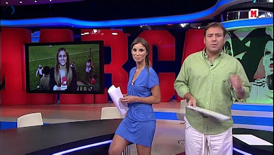 ANA COBOS, Futboleros (14.07.11) (Resubido)