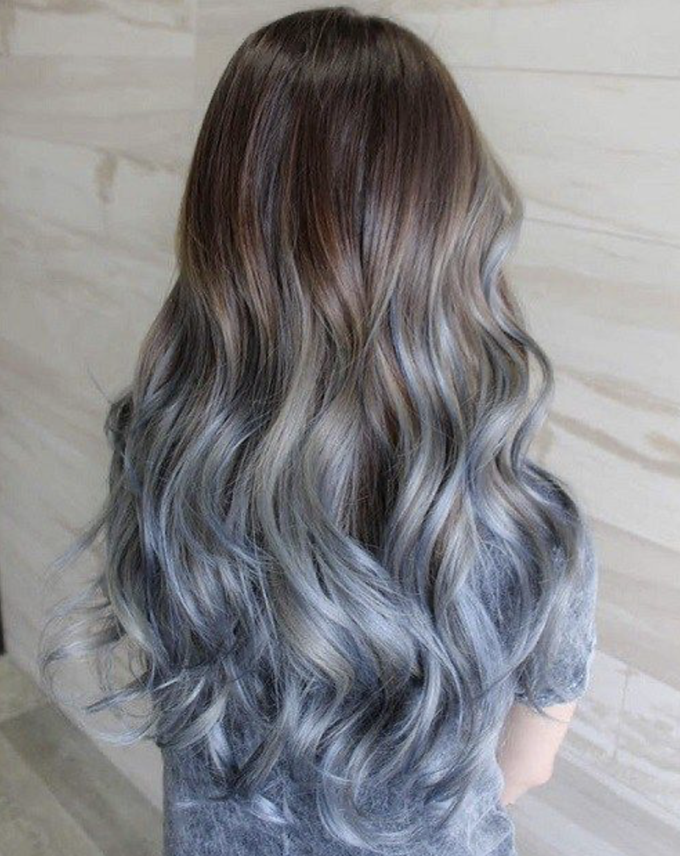 what is an ombre hair color