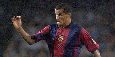 Rivaldo Balas Kritikan Van Gaal Pada Lionel Messi