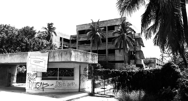 Hospital Abandonado Manzanillo