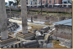 Macellum columns