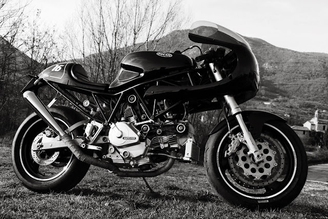  Bike Garage - Ducati CR Lerry's Garage