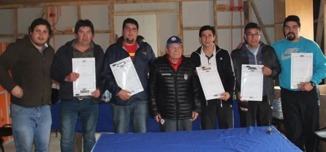 “Clavito" Godoy capacitó a entrenadores de fútbol en San Juan de la Costa