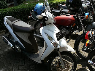 Gallery Foto Modifikasi Motor Yamaha Mio 2010