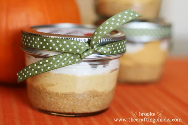 mini pumpkin cream pies in mason jars