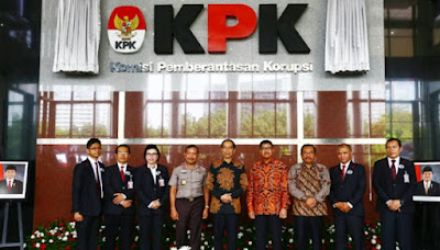 KPK, Prestasi yang Dibenci dan Dicaci-maki